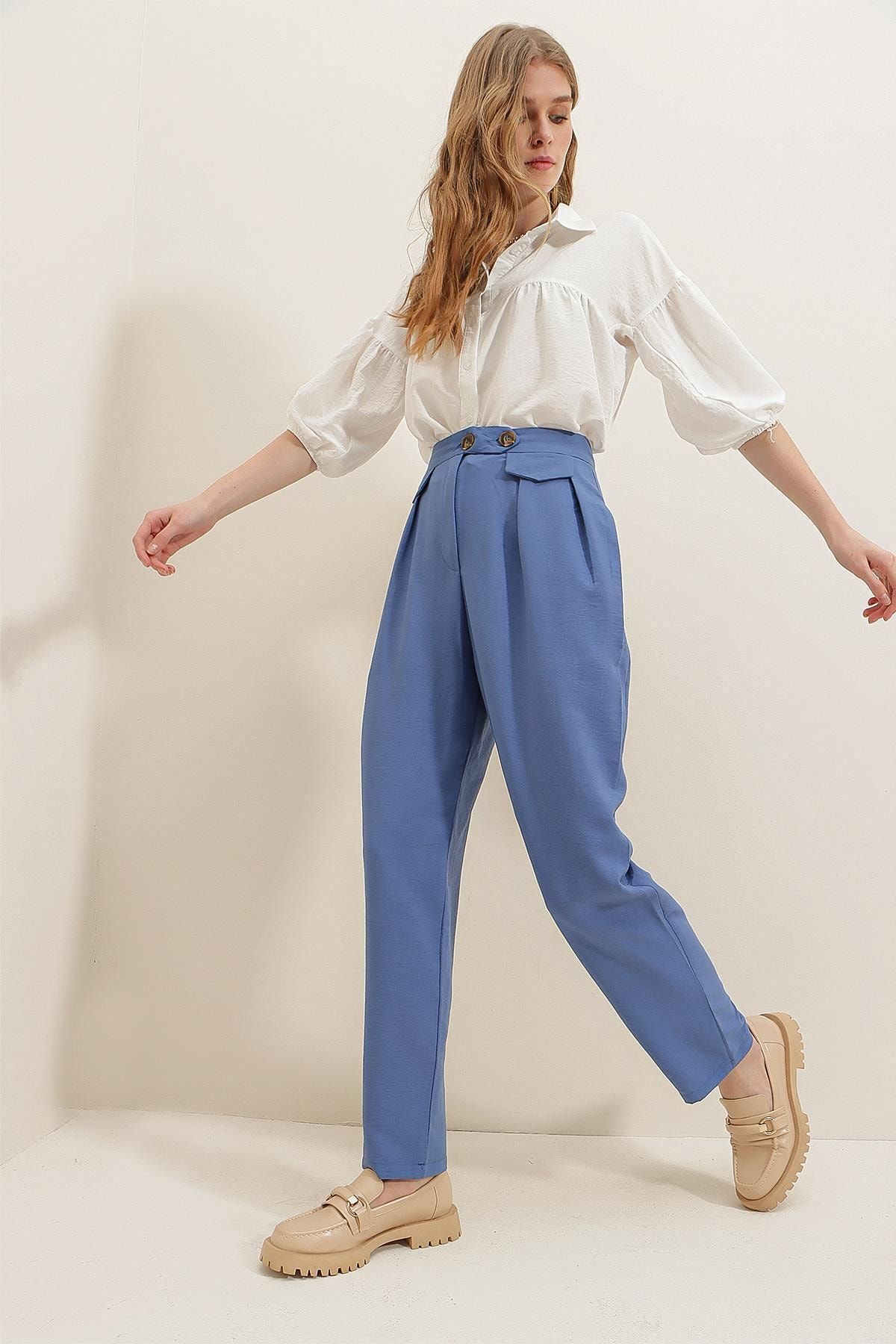 Solid High Waist Carrot Pants  SHEIN IN