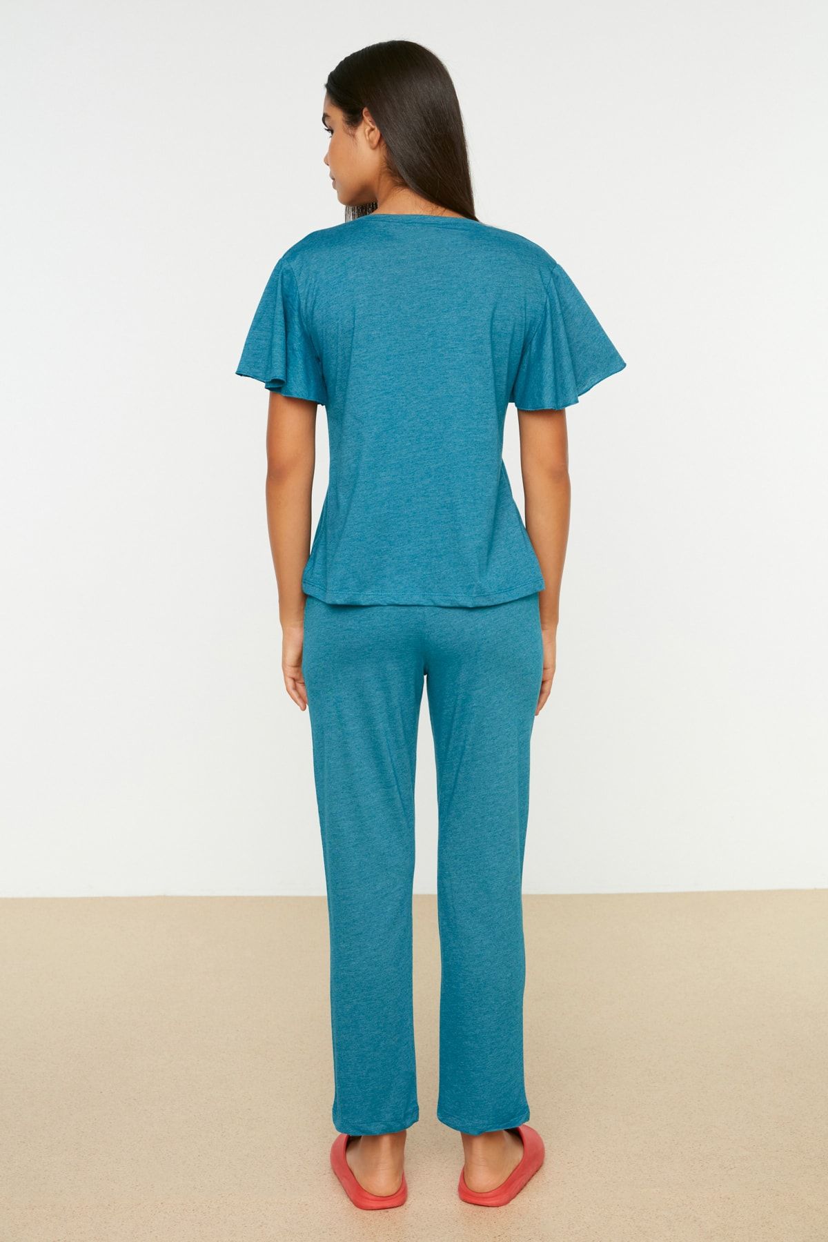 Trendyol Collection-Petrolfarbenes Pyjama-Set aus Baumwolle mit Koala-Print und Ärmeln sowie Schwungrad-Details THMSS20PT0172 14