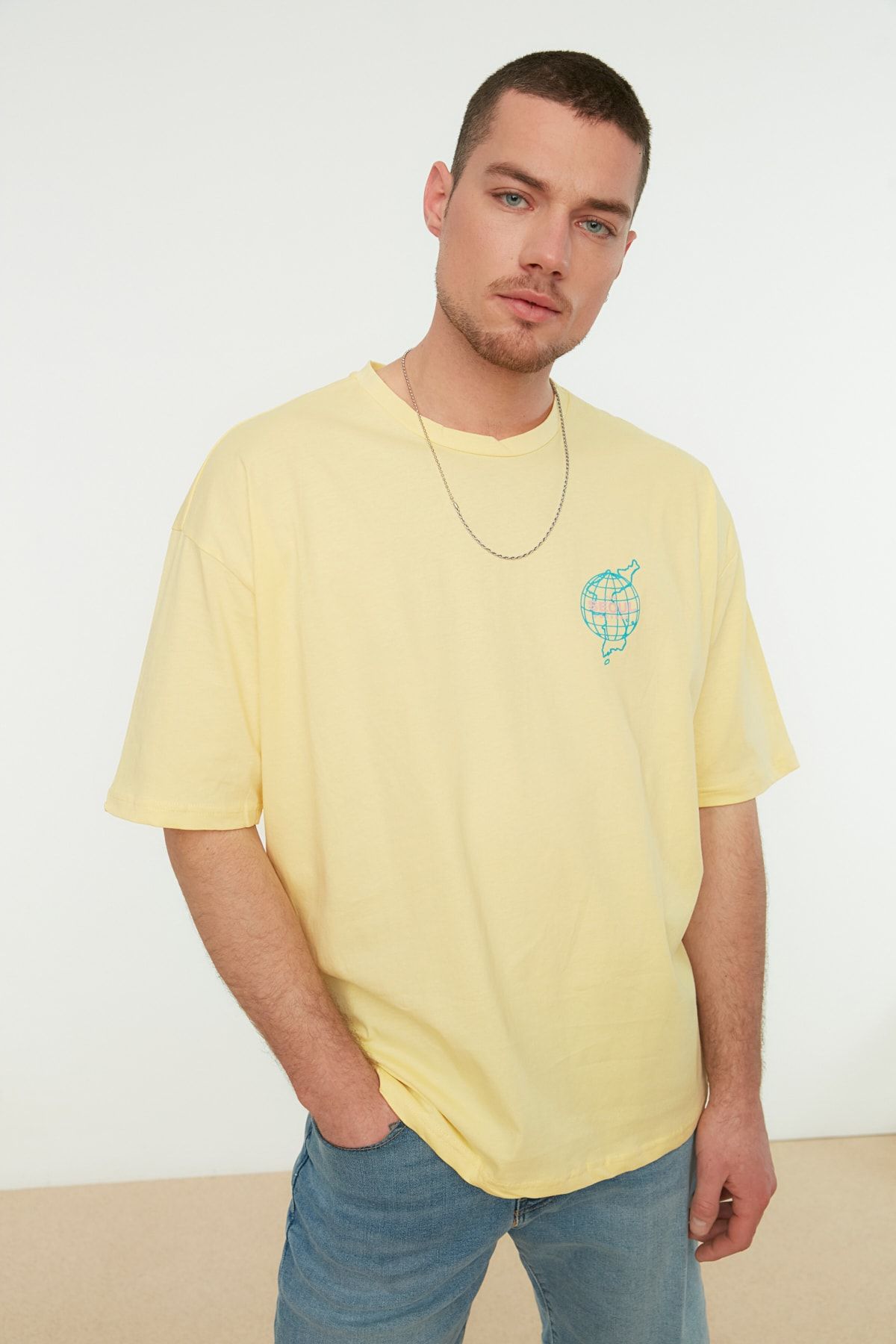 muska-majica-s-printom