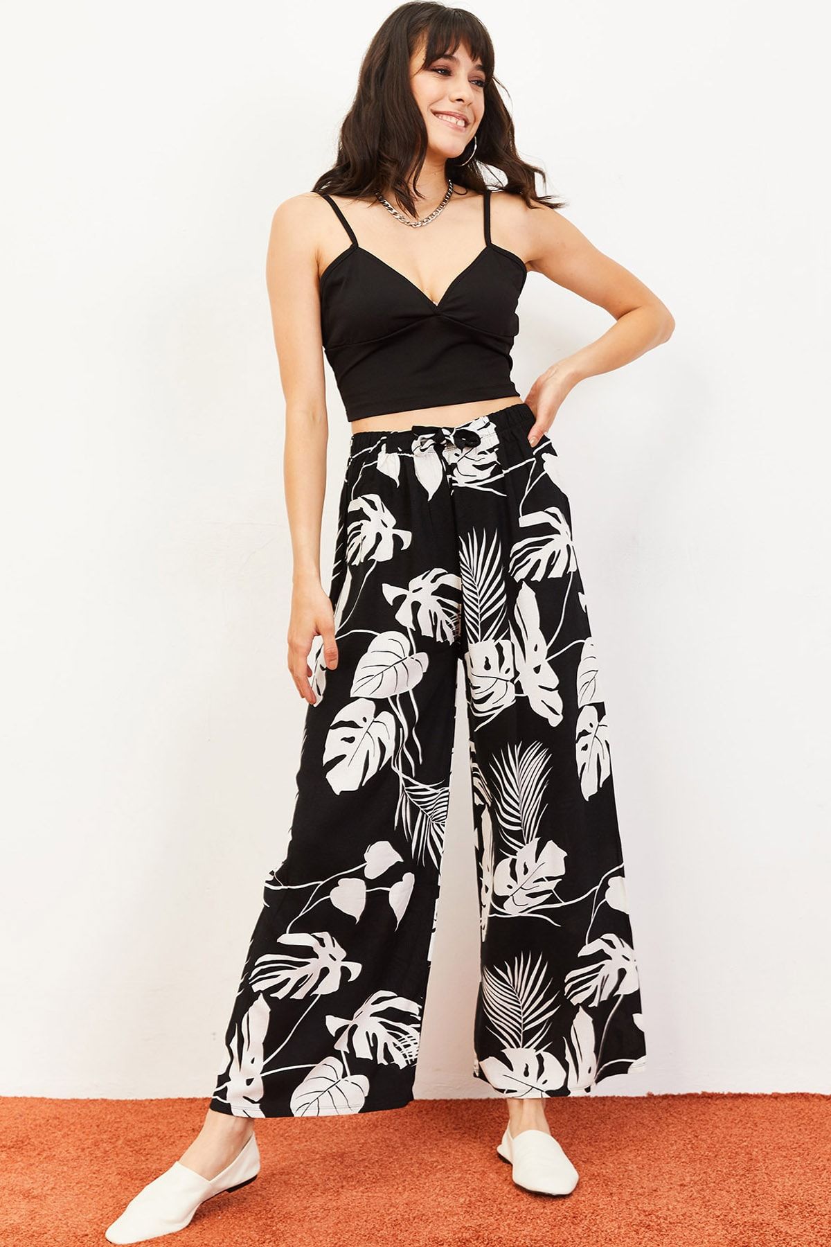 Bianco Lucci-Pantaloni largi pentru femei, cu model de flori mari, cu talie elastică, cu centuri, negri 10061054 2