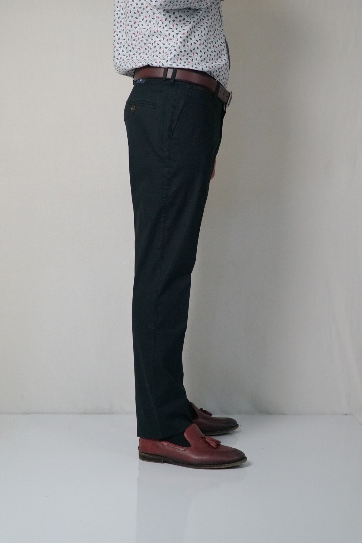 Bomonti-Honeycomb Pattern, Buttoned Waist, Single Colored Belly 2