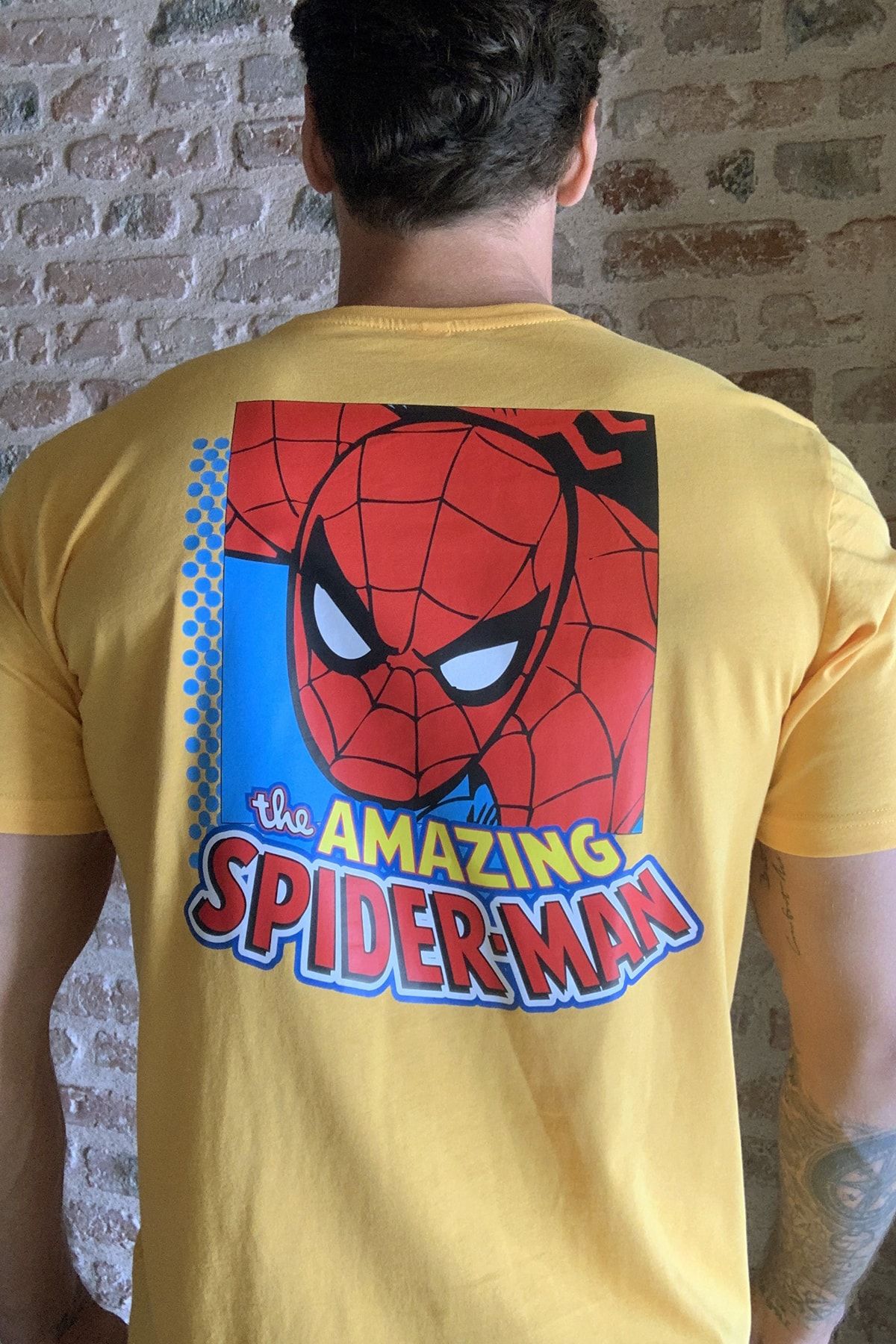 Trendyol Man Hardal Erkek Spider Man Sirt Baskili Lisansli T Shirt Tmnss20ts0343 Trendyol