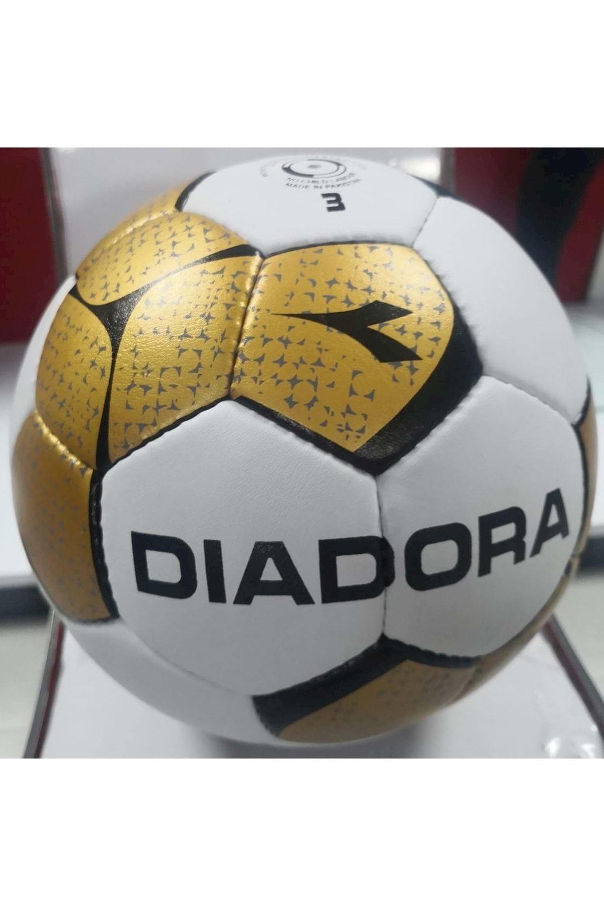 Puma Diadora Bella Sert Zemin Futbol Topu Altin No 3 Fiyatlari Ozellikleri Ve Yorumlari En Ucuzu Akakce