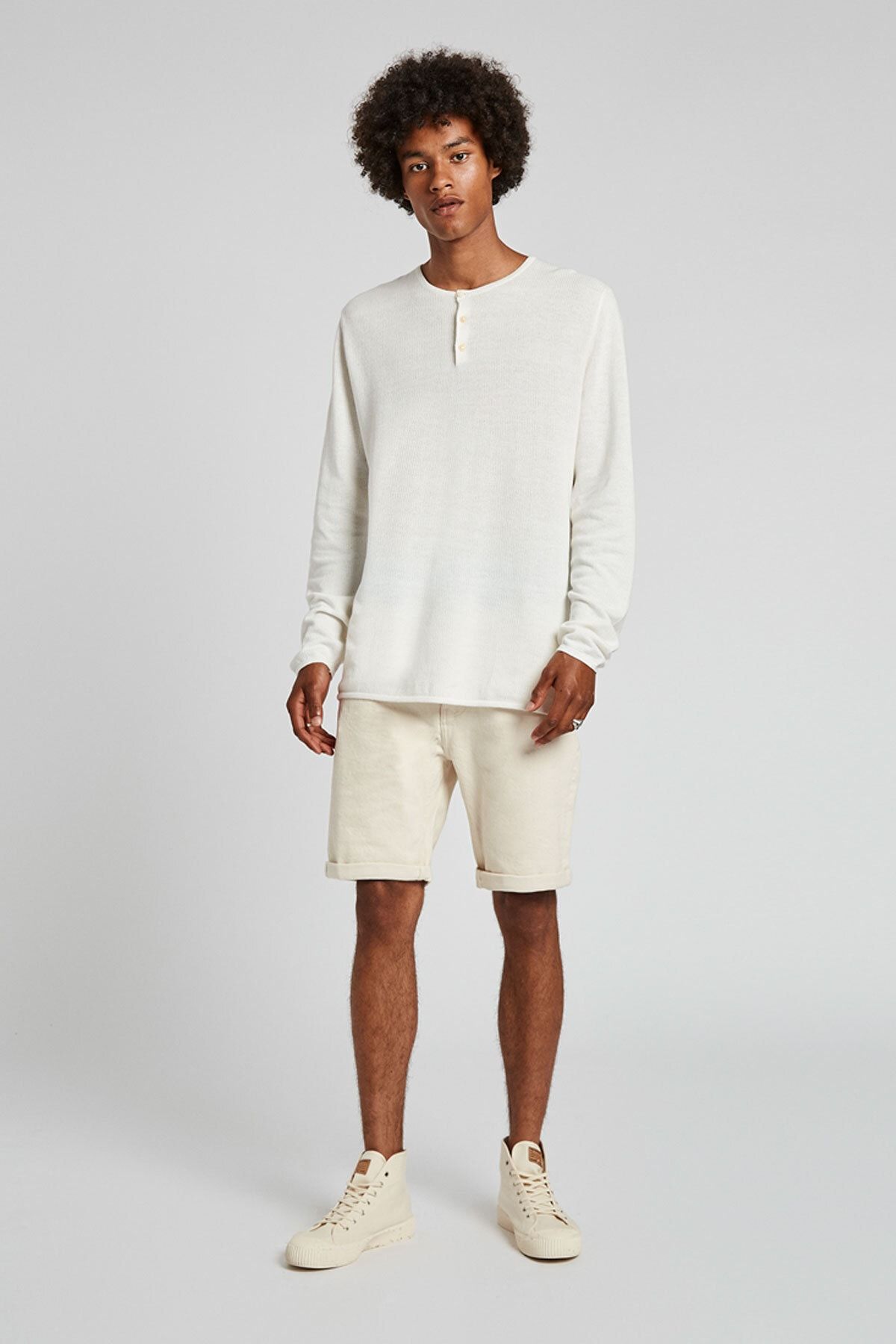 Pull Bear Erkek Ekru Cuzdanli Slim Fit Denim Bermuda Sort 05694517 Trendyol