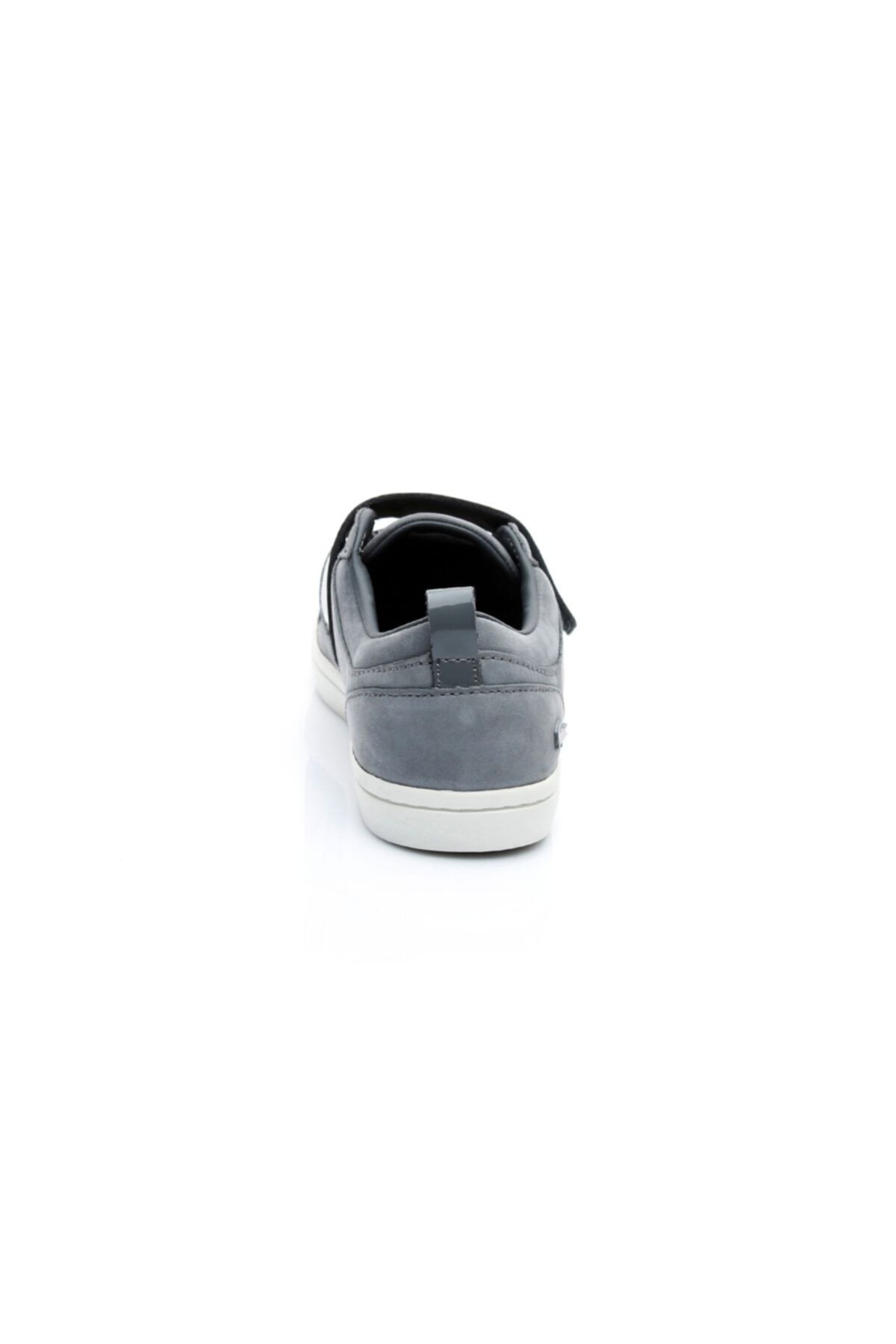 Lacoste-حذاء رياضي نسائي باللون الرمادي 2