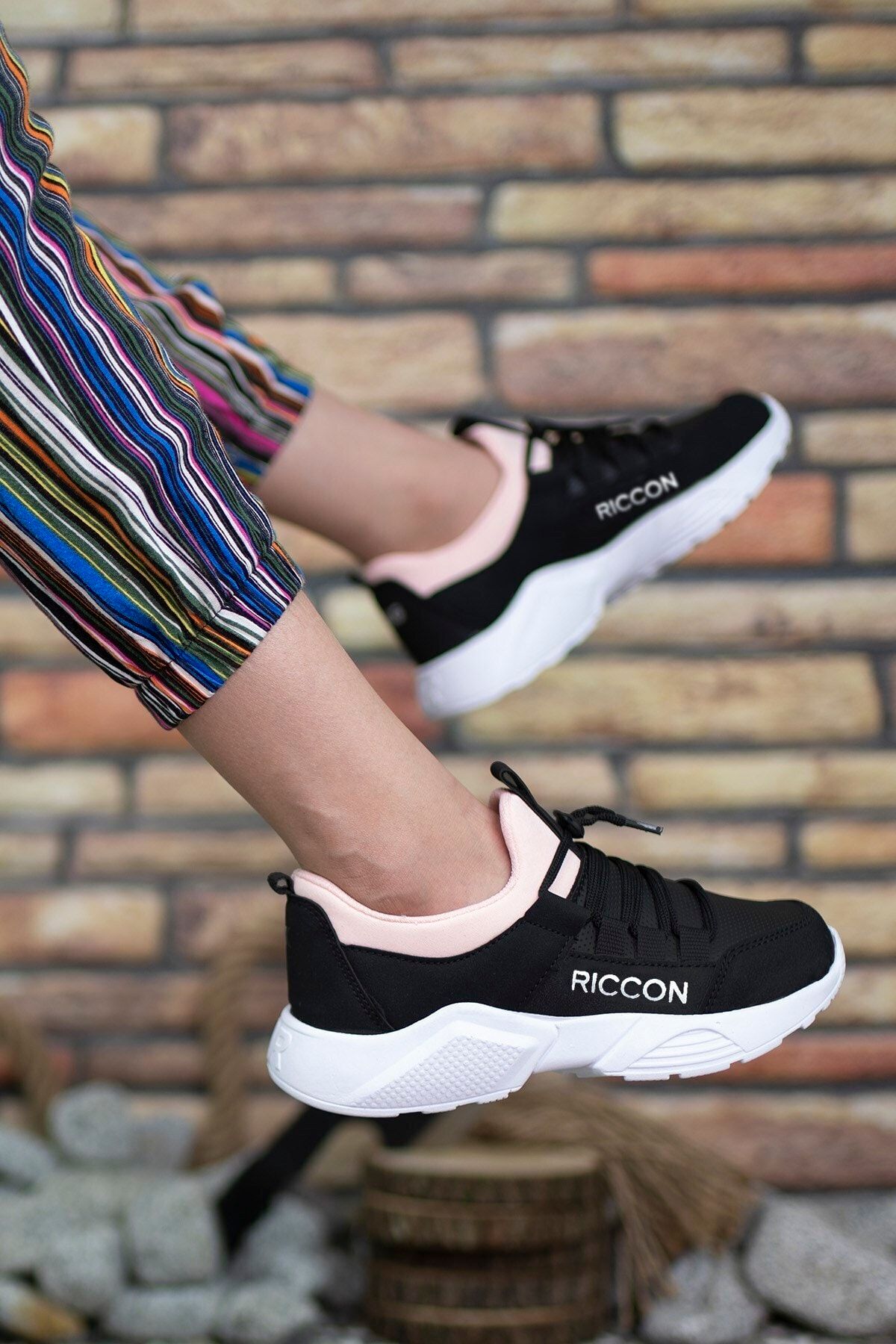 Riccon Kız Çocuk Siyah Cilt Sneaker 0012072