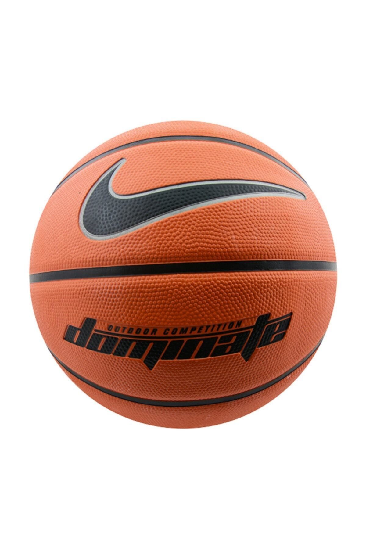 nike dominate top
