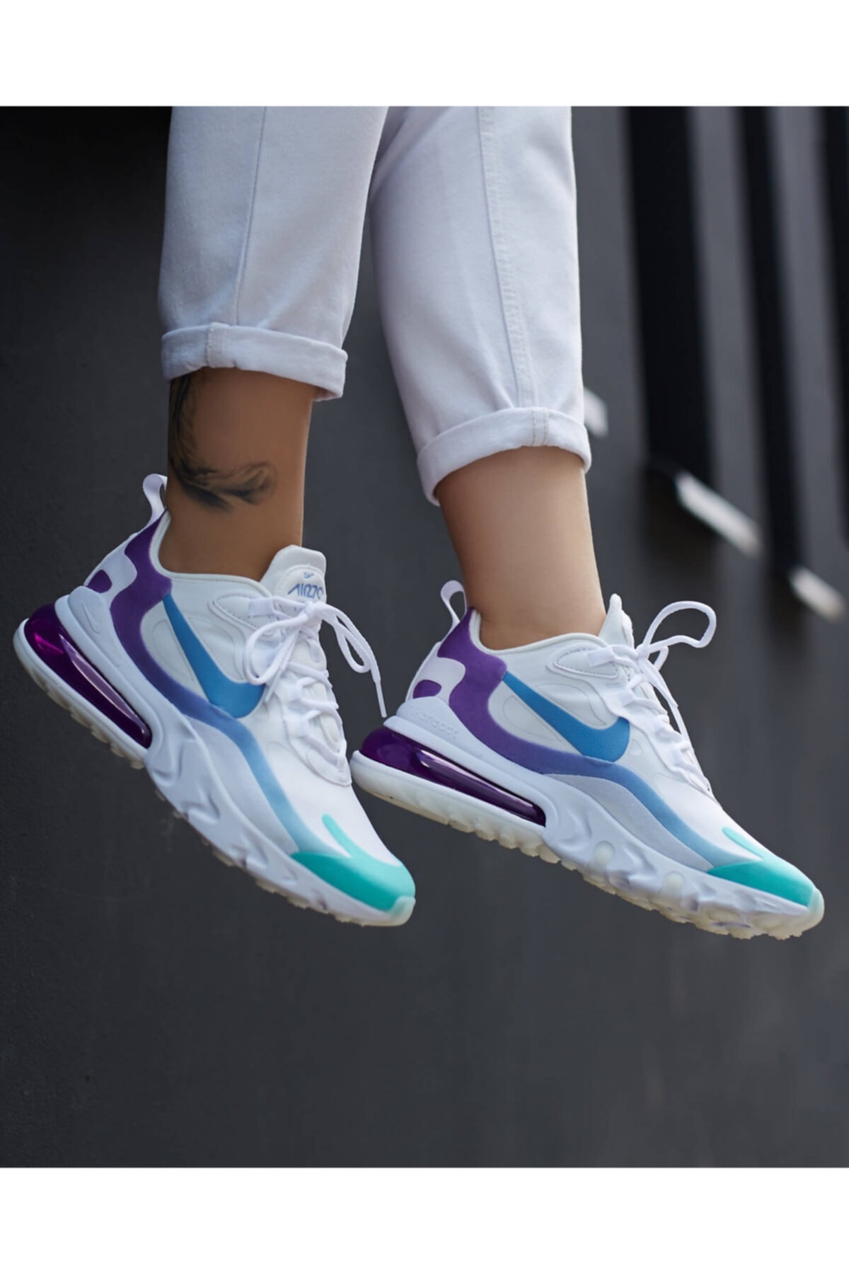 Nike Unisex Beyaz Air Max 270 React Sneaker Spor Ayakkabı At6174-102  Fiyatı, Yorumları - TRENDYOL