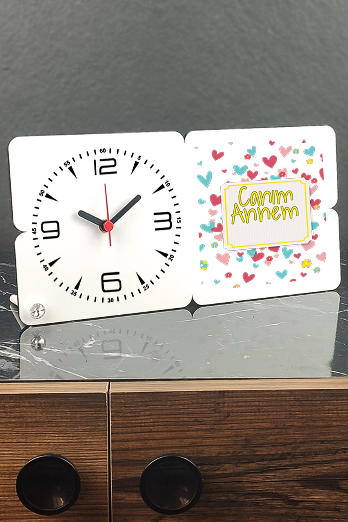 Dear Mom Heart Wooden Table Clock