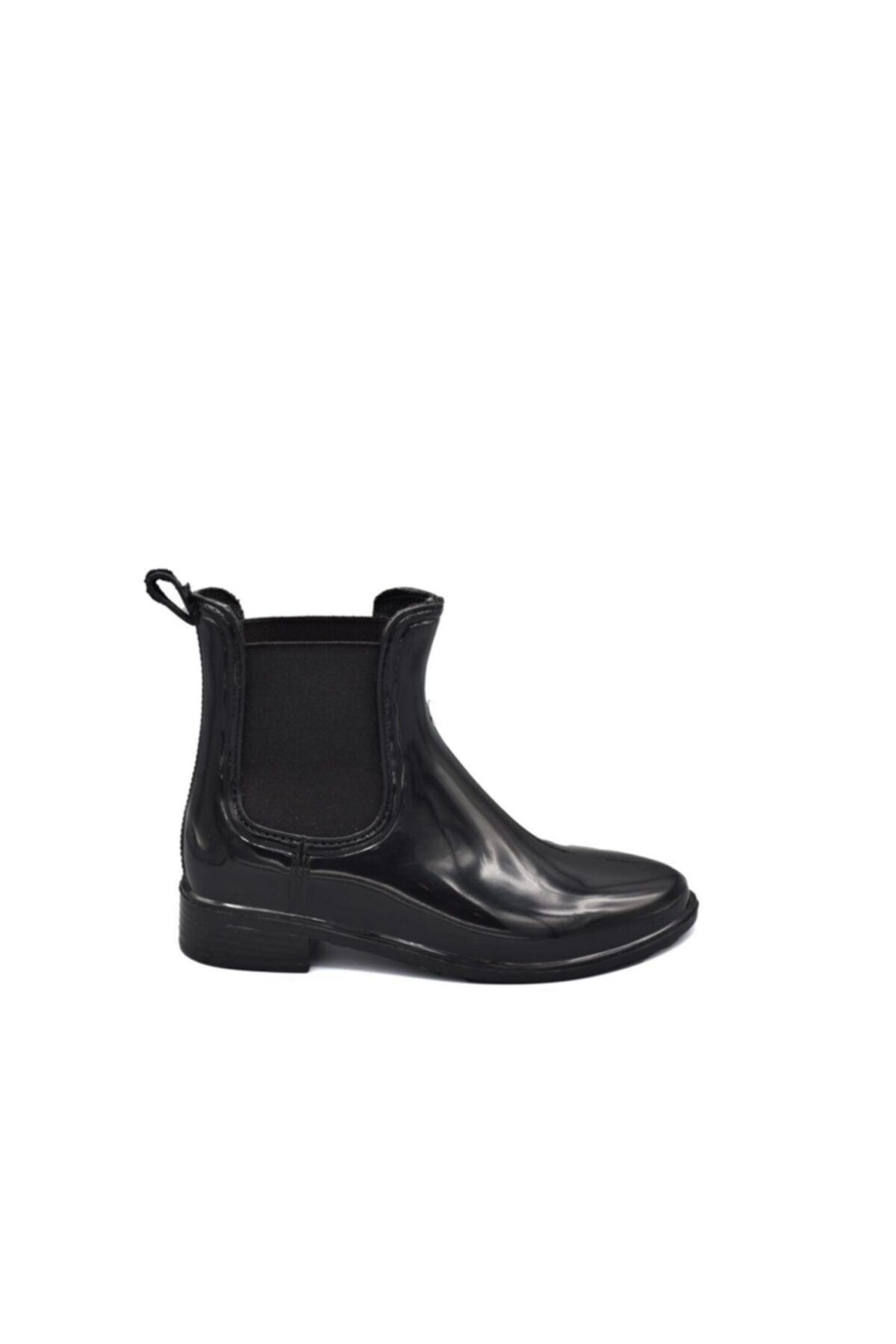 Plain black store rain boots