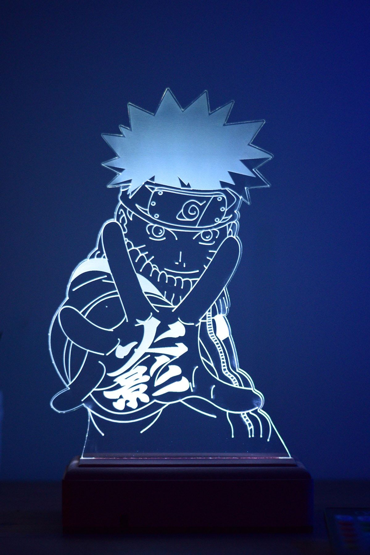 Modiwa Design Naruto Uzumaki 3d 16 Renk Gece Lambas Fiyat
