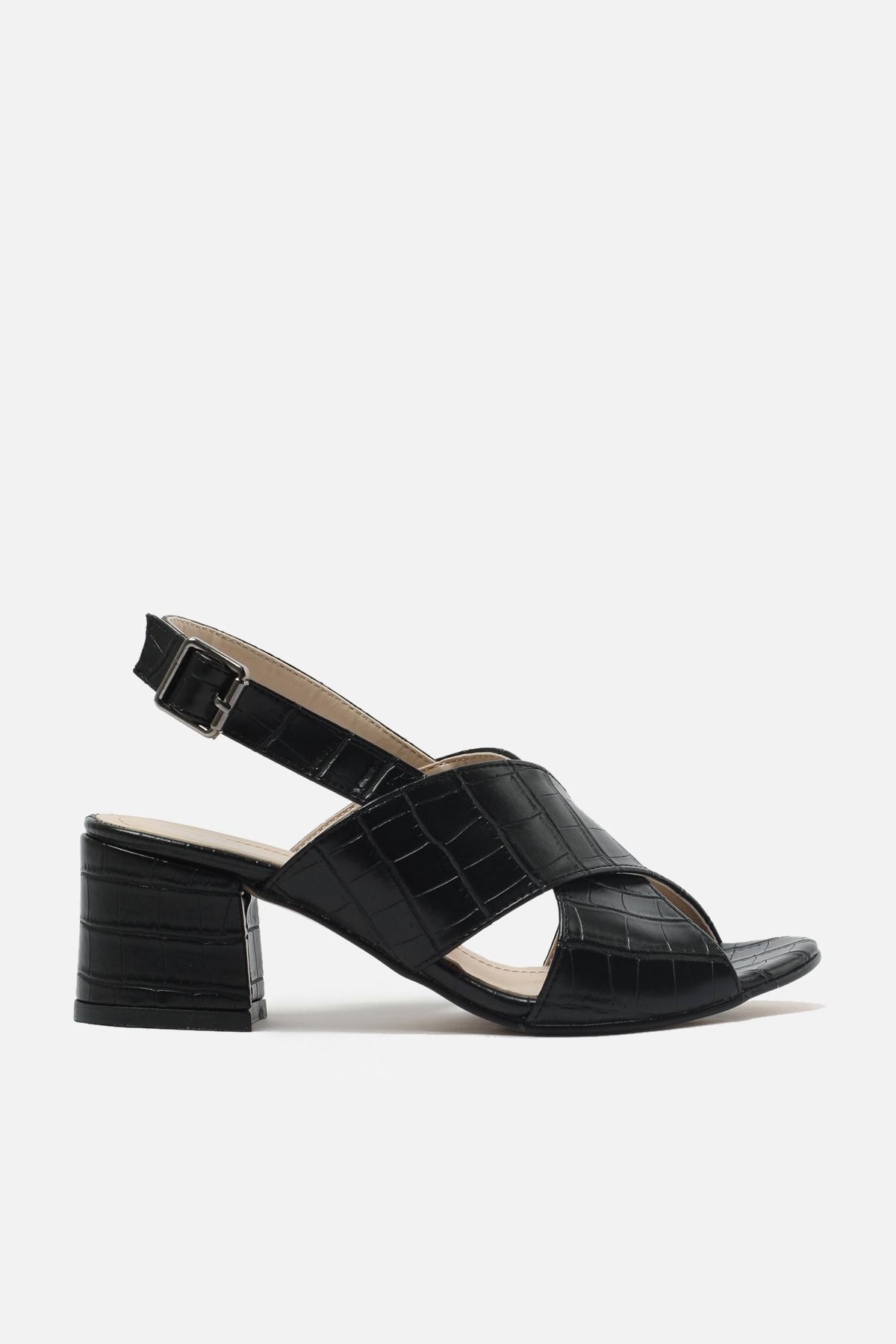 TRENDYOL SHOES High Heels Schwarz Blockabsatz Fast ausverkauft ER10223