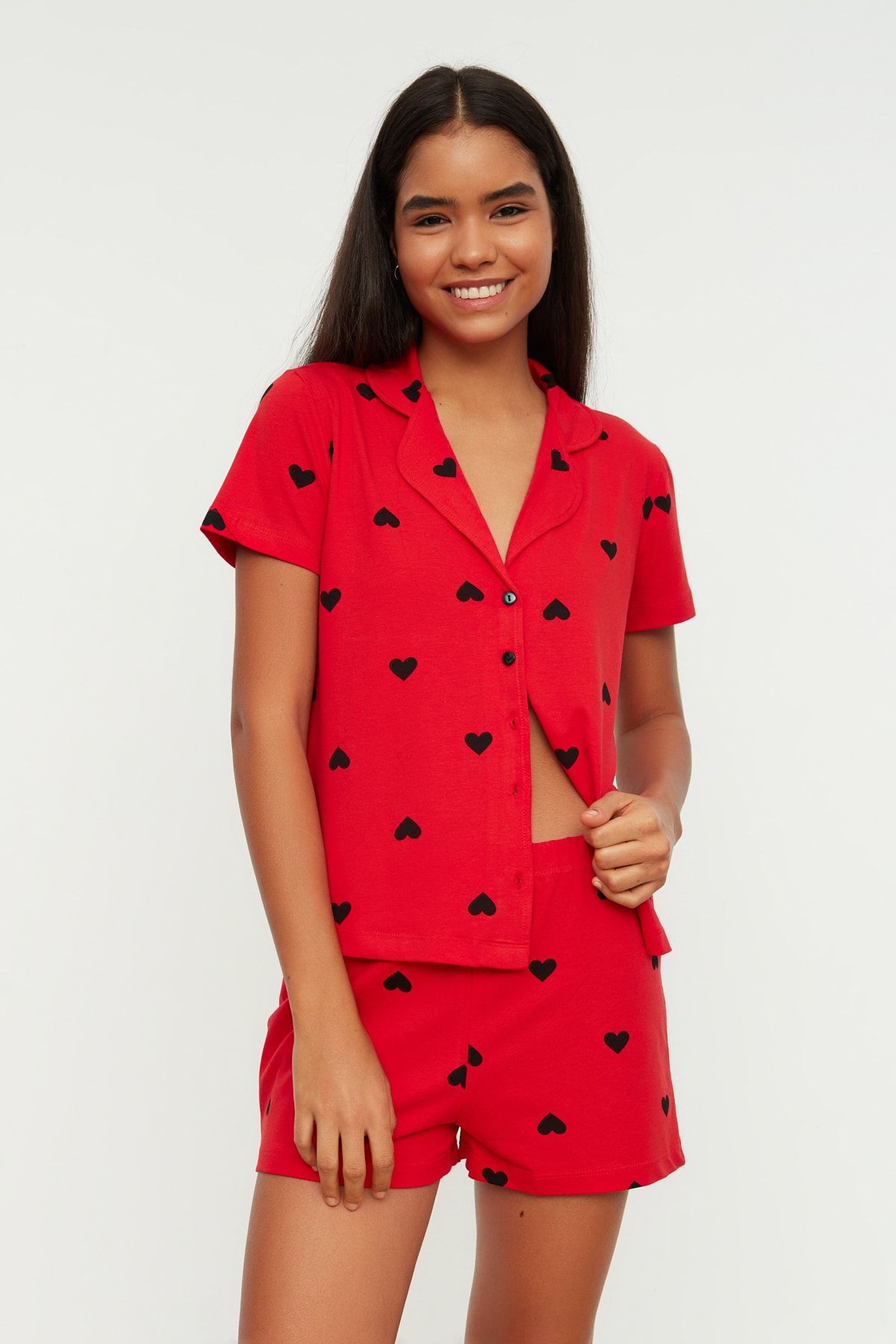 Trendyol Collection-Rotes Baumwoll-Shorts-Pyjama-Set mit Herzen – THMSS21PT0756 3