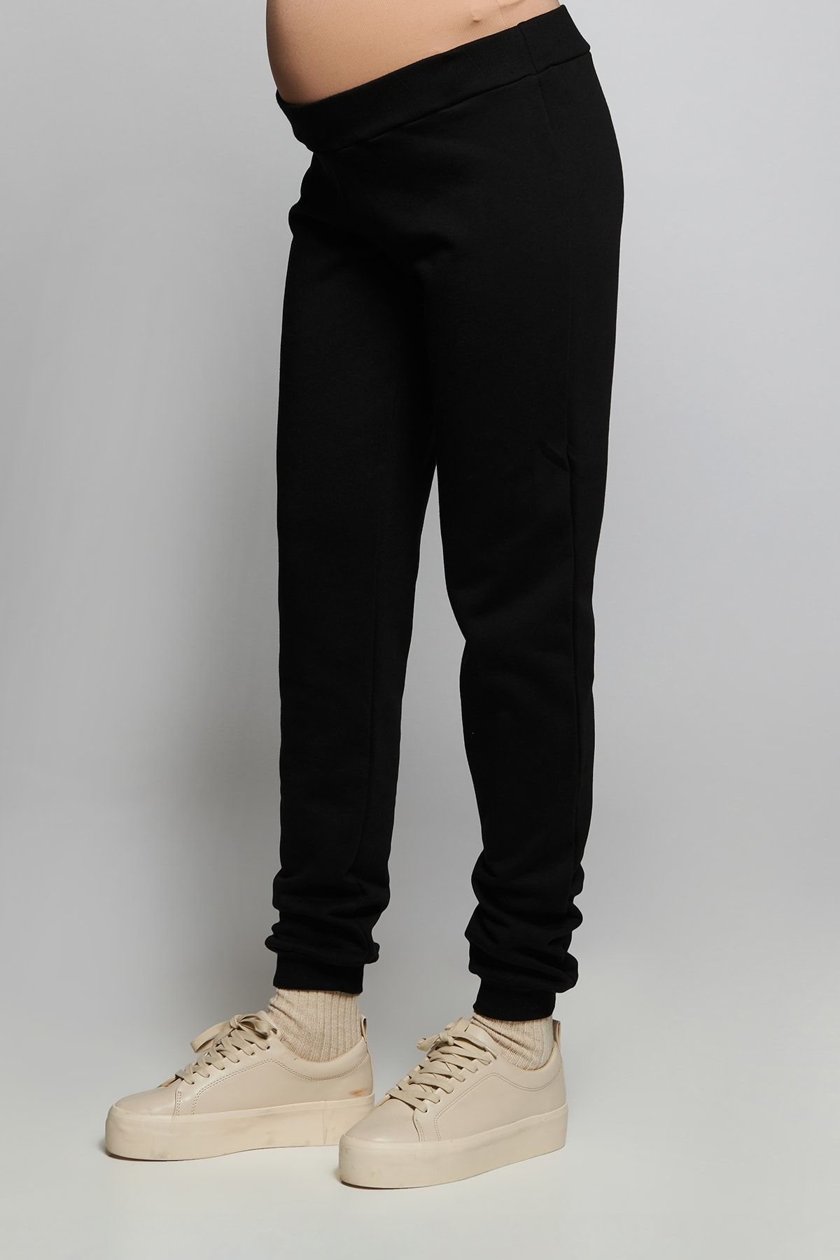 Maternity outlet tracksuit set