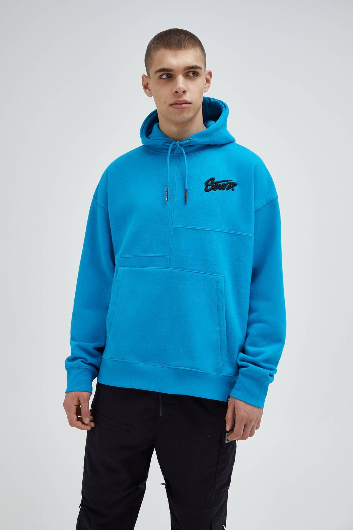 pull bear erkek yogun mavi yamali premium kapusonlu sweatshirt 09594511 fiyati yorumlari trendyol
