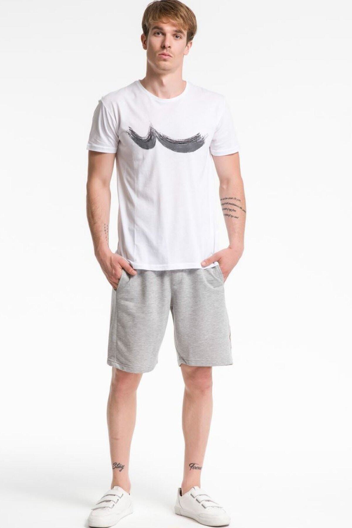 complete the look image