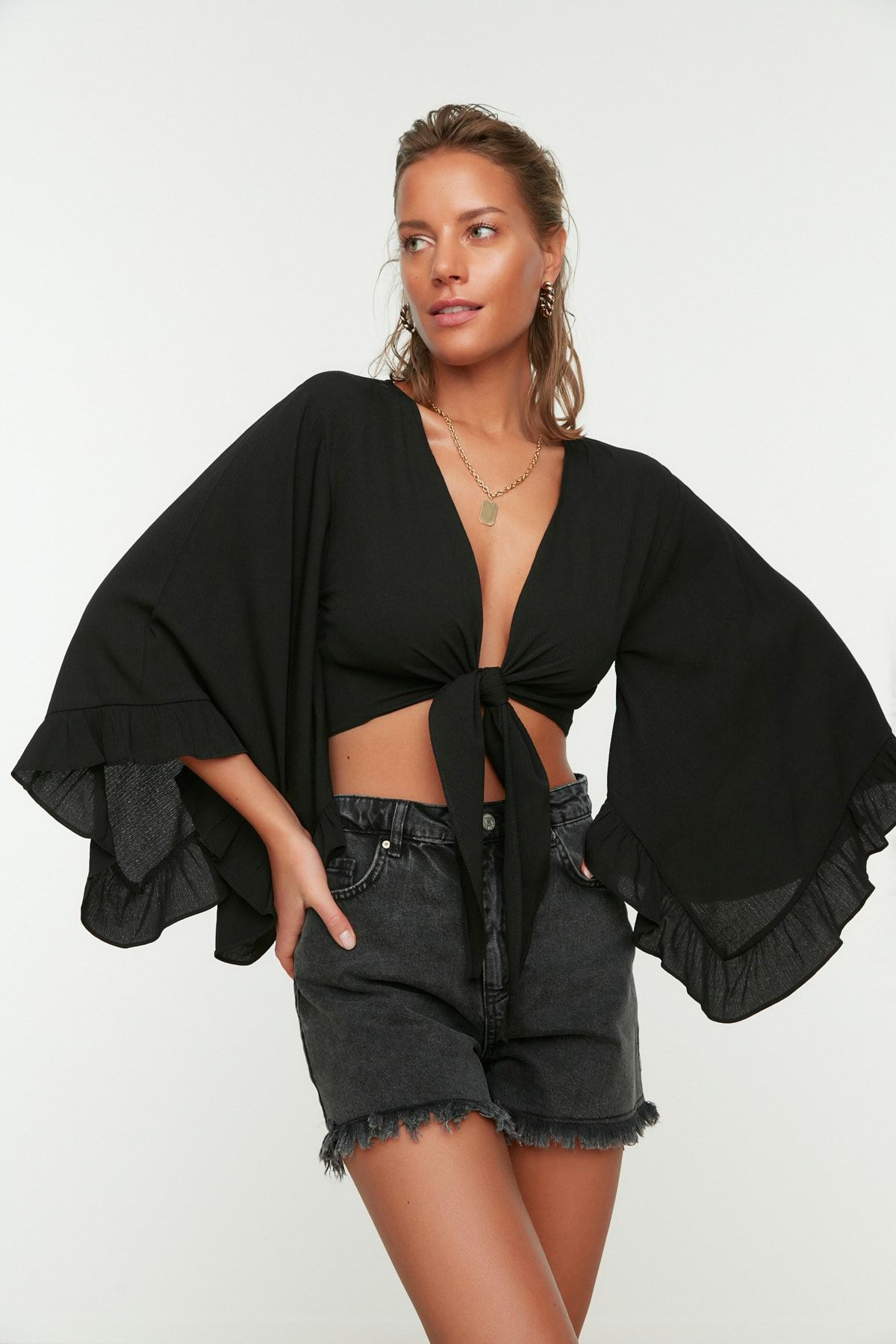 Trendyol Collection-Чорна пляжна блуза з тканої волюти TBESS19BB0095 5