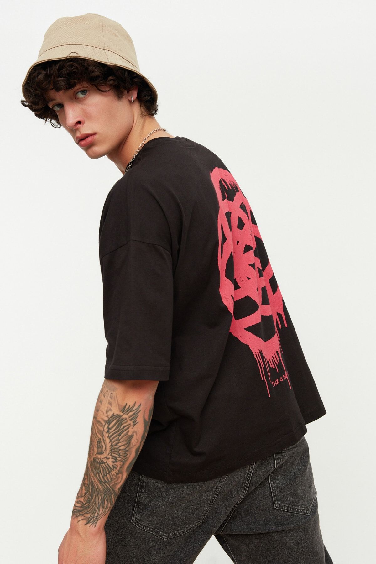 Trendyol Collection T-Shirt Schwarz Oversized FN7729