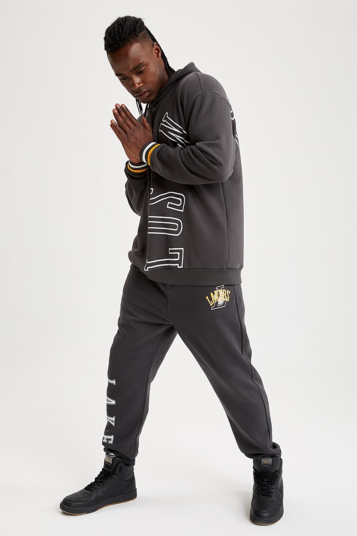 Fit Nba Los Angeles Lakers Regular Fit Içi Yumuşak Tüylü Jogger