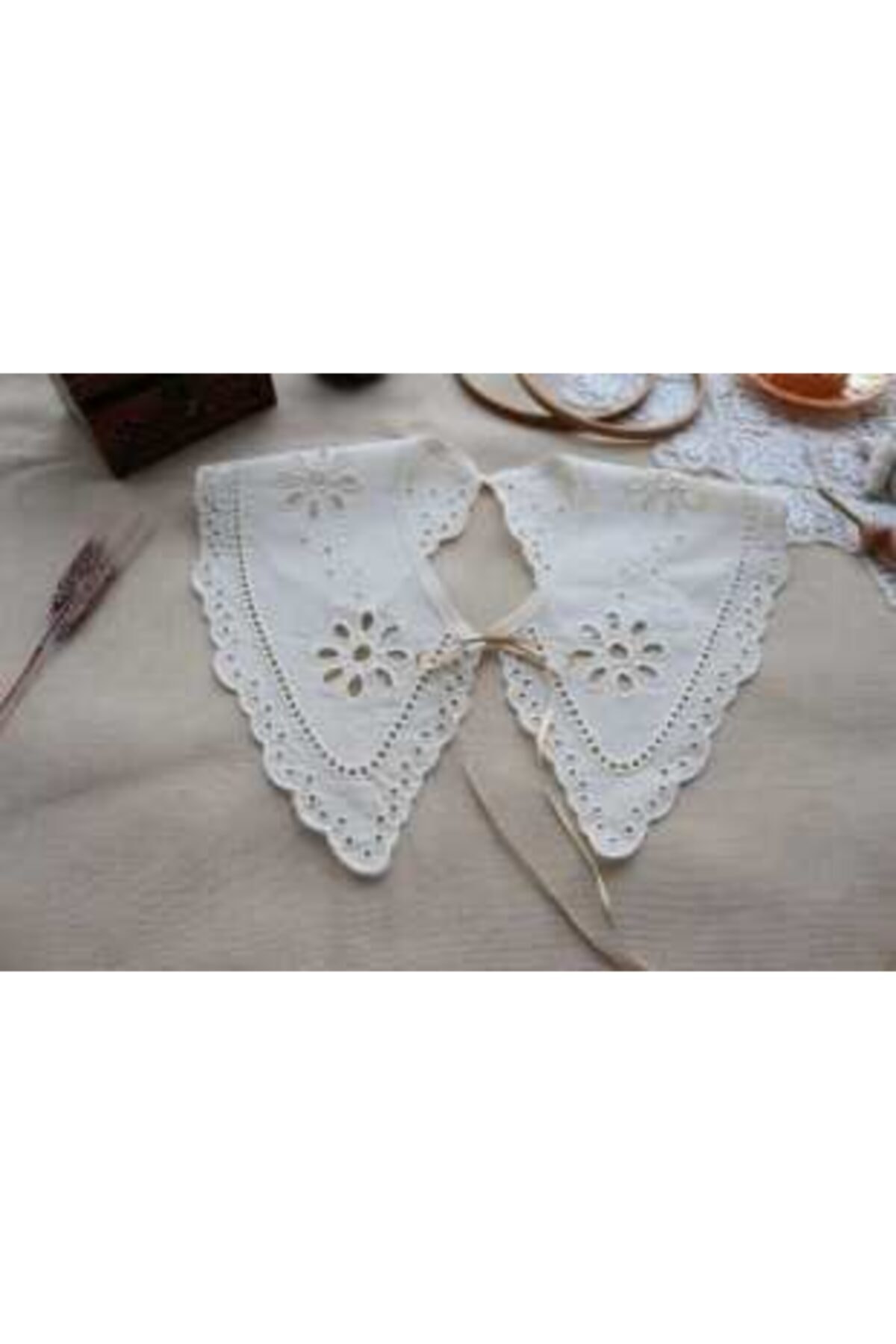 Vintage Cotton Raw Collar