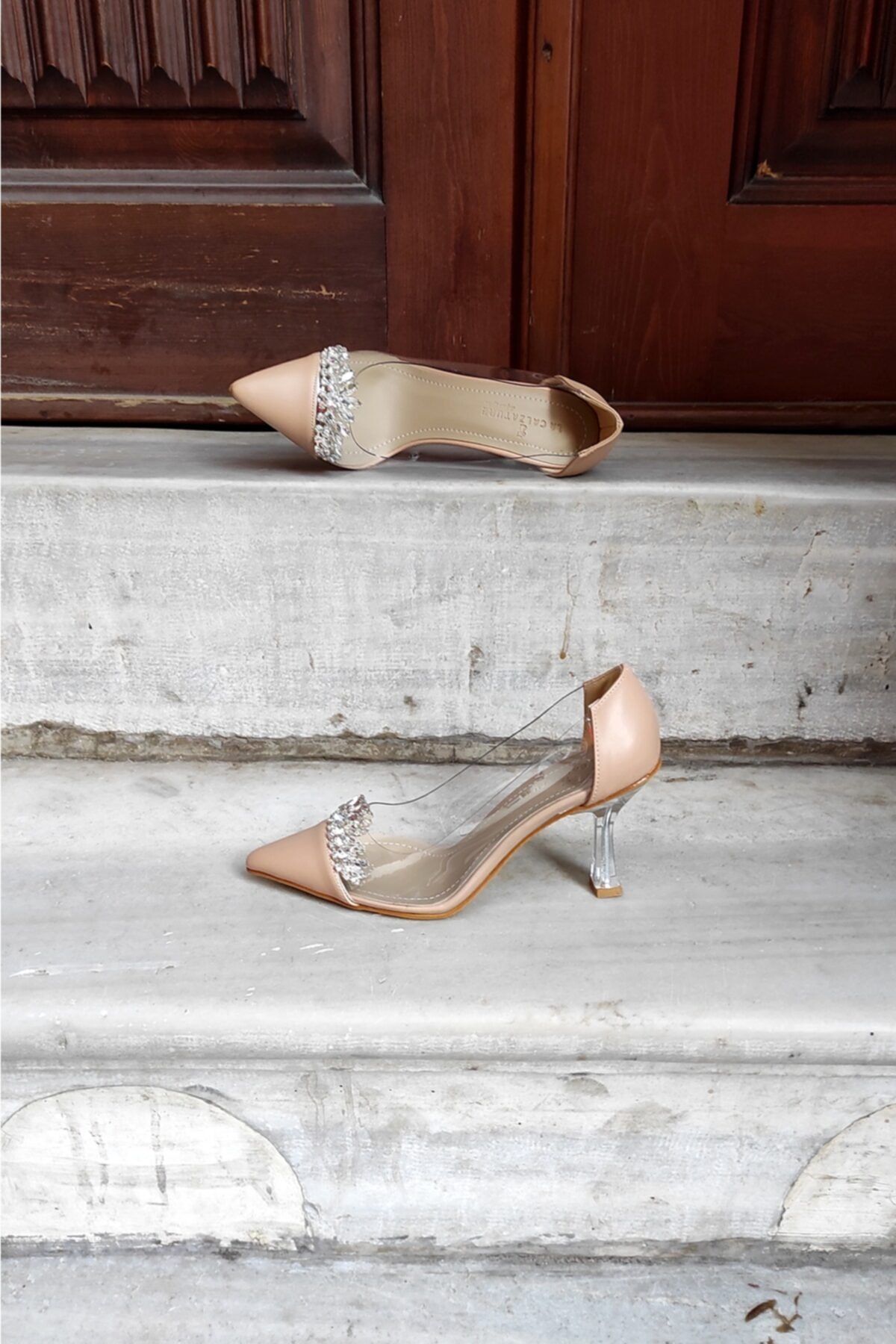 LA CALZATURE Skin Leather 9 cm Masquerade Transparent Crown