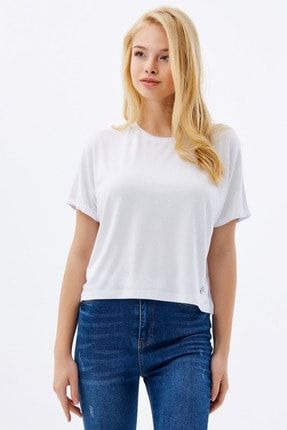 Kadın Beyaz Basic Armalı T-Shirt P21S201-9212