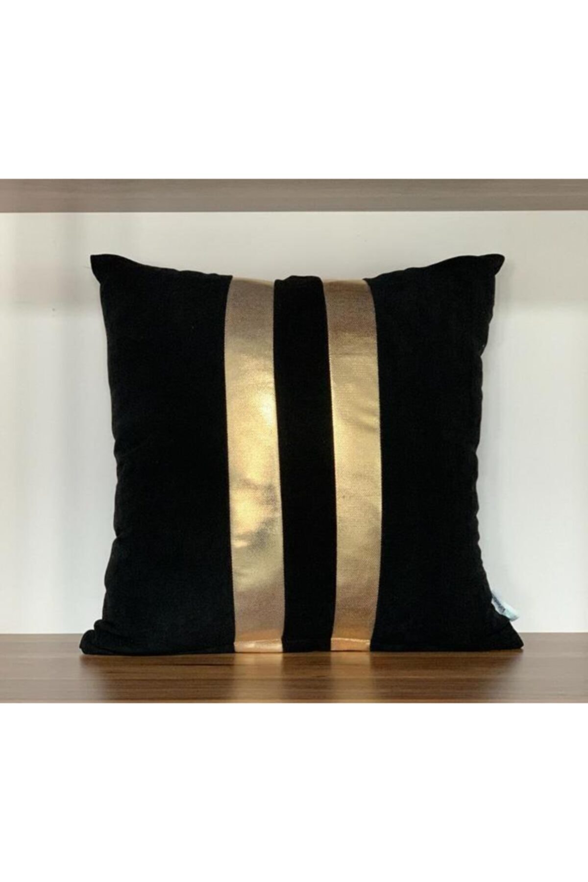 KIRLENTİM Black Floor Gold Leaf Plain Two Band Throw Pillow Cover in the Middle