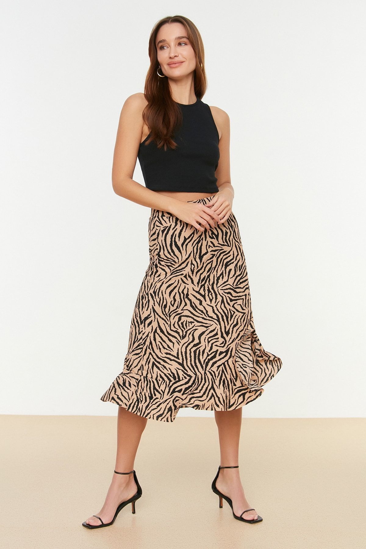 Trendyol Collection-Fustă tricotată midi stretch cu talie înaltă, cu imprimeu animal și cămilă, cu detaliu de strângere și volan TWOSS21ET0029 2