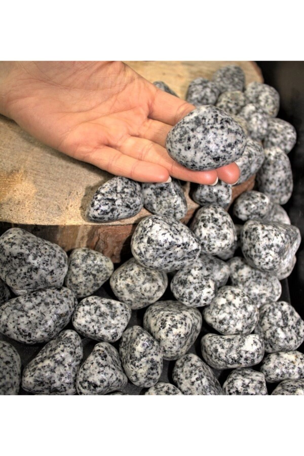 Benekli Dolomit Taş 4 Kg 2-4 Cm Granit Taş Dere Taşı Bahçe Süs Taşı Dolamit Taş Dekoratif Taş 3