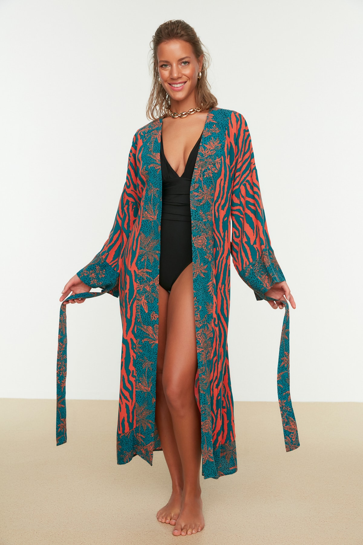 Trendyol Collection Kimono & Kaftan Mehrfarbig Relaxed Fit
