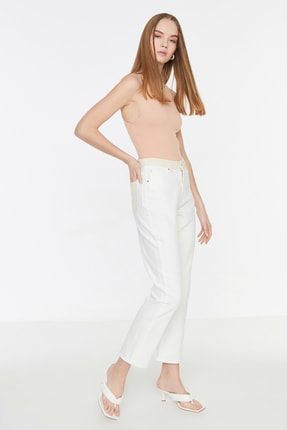 Beyaz Renk Bloklu Yüksek Bel Straight Jeans TWOSS22JE0500
