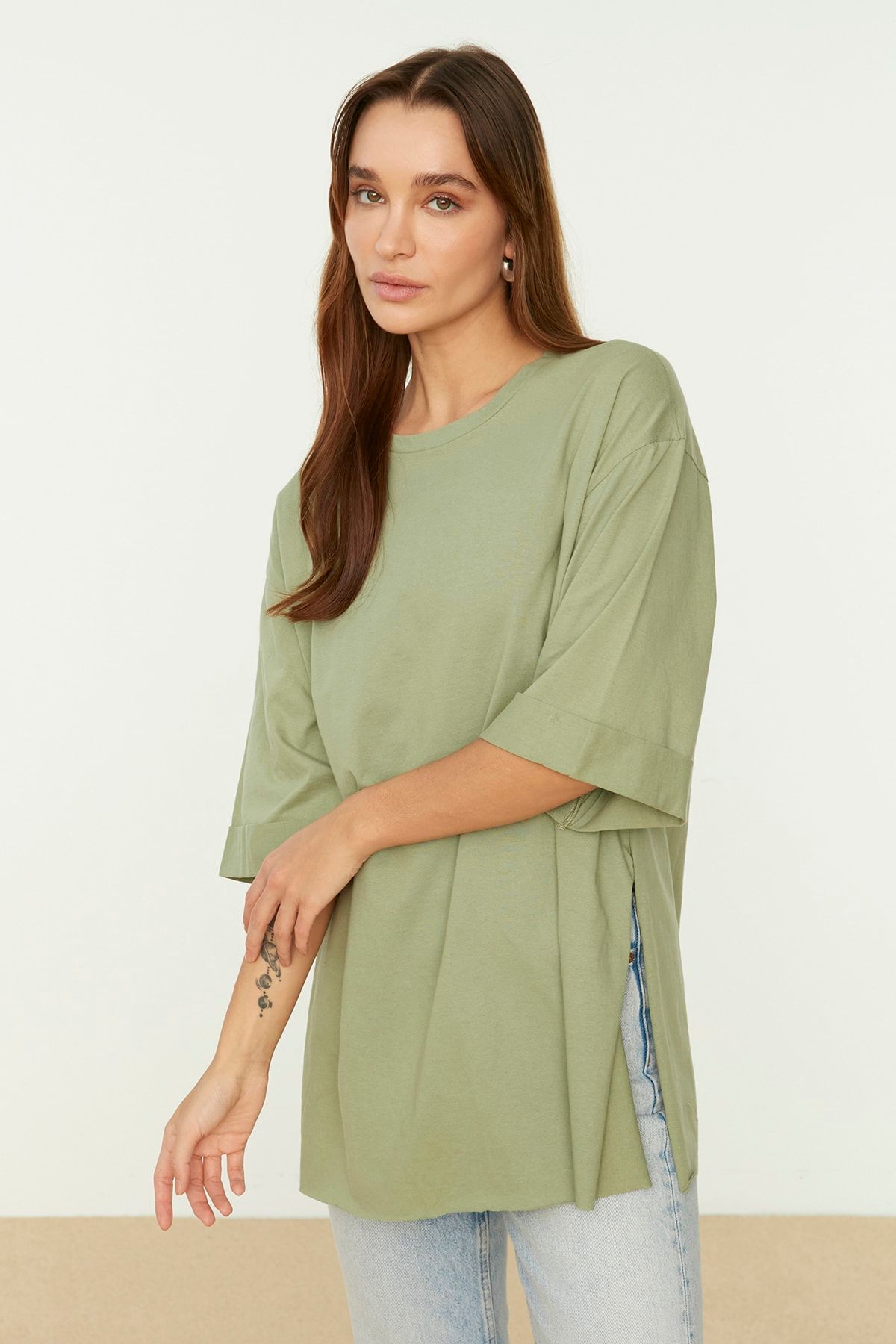 Trendyol Collection-Mintfarbenes, weit geschnittenes, asymmetrisches Boyfriend-Strick-T-Shirt mit zwei Ärmeln TWOSS20TS0828 3