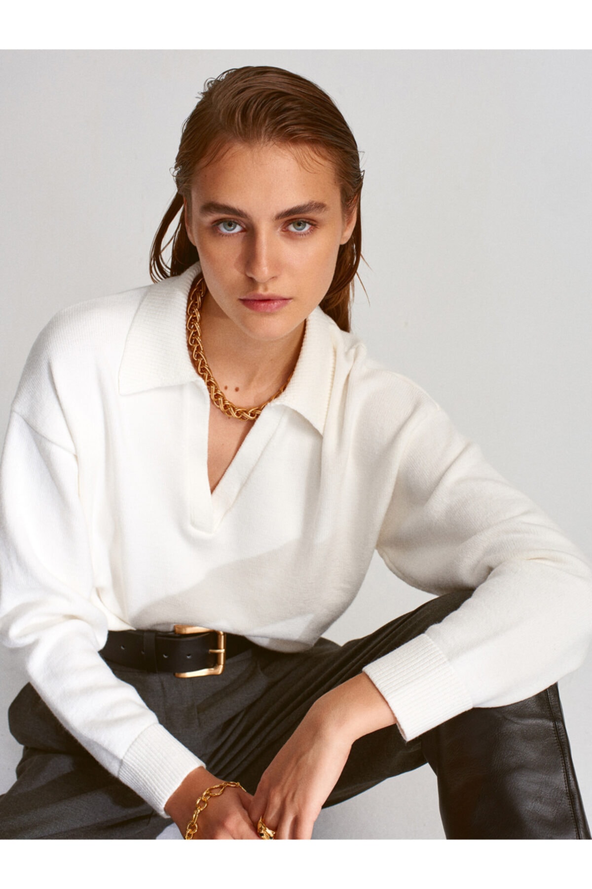 Genel Markalar  Kadın Ekru Polo Yaka Salaş Triko Kazak