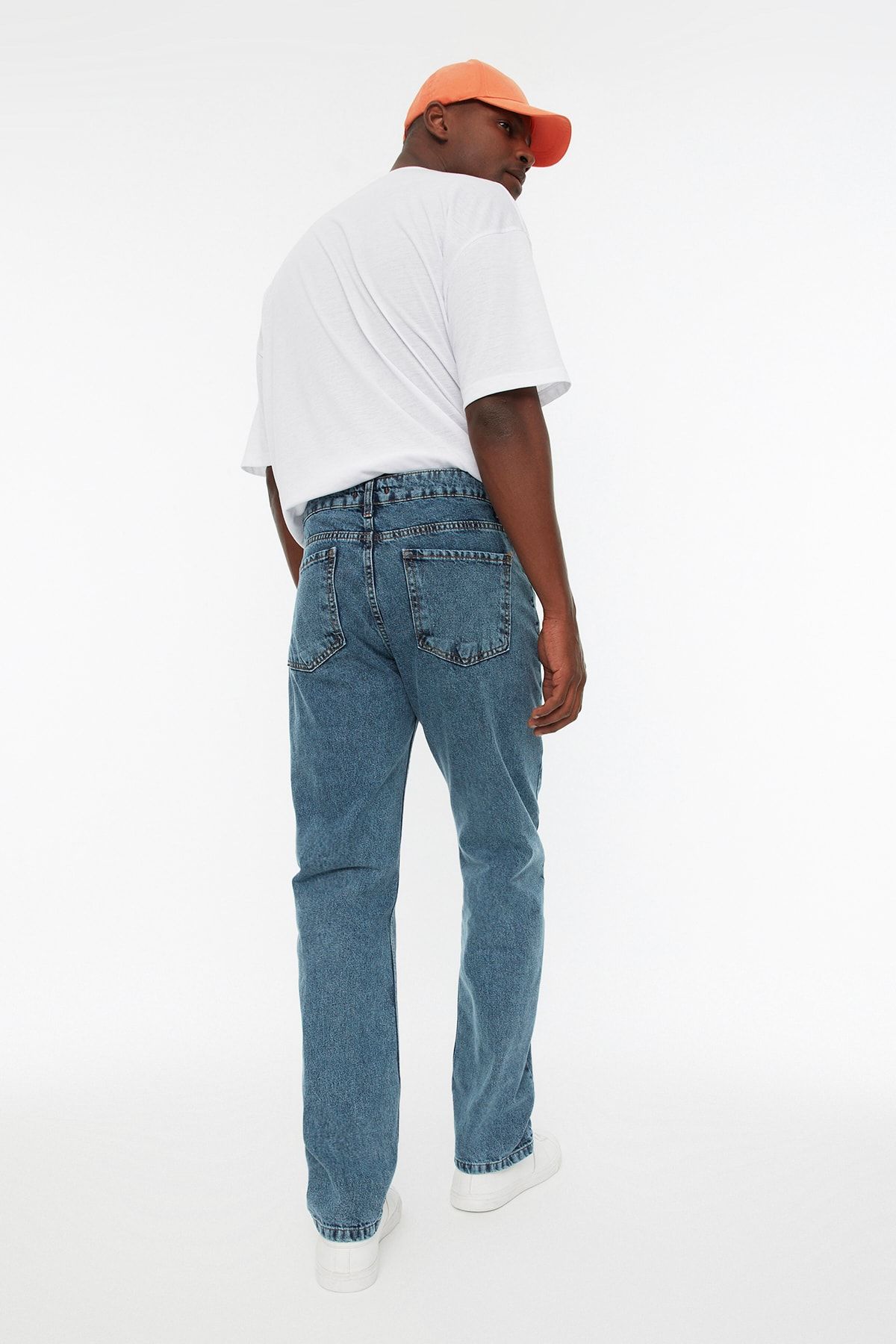 Trendyol Collection-Modré džíny Regular Fit - 100% bavlněné džínové kalhoty TMNAW22JE0059 5