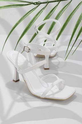 Beyaz Kadın Klasik Topuklu Ayakkabı K05688368509
