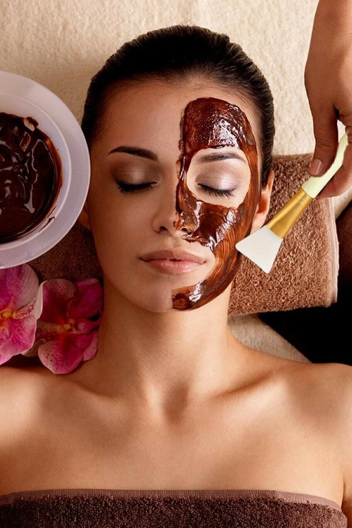 Маска шоколад. Шоколадное спа. Шоколадные спа процедуры. Шоколадный массаж лица.