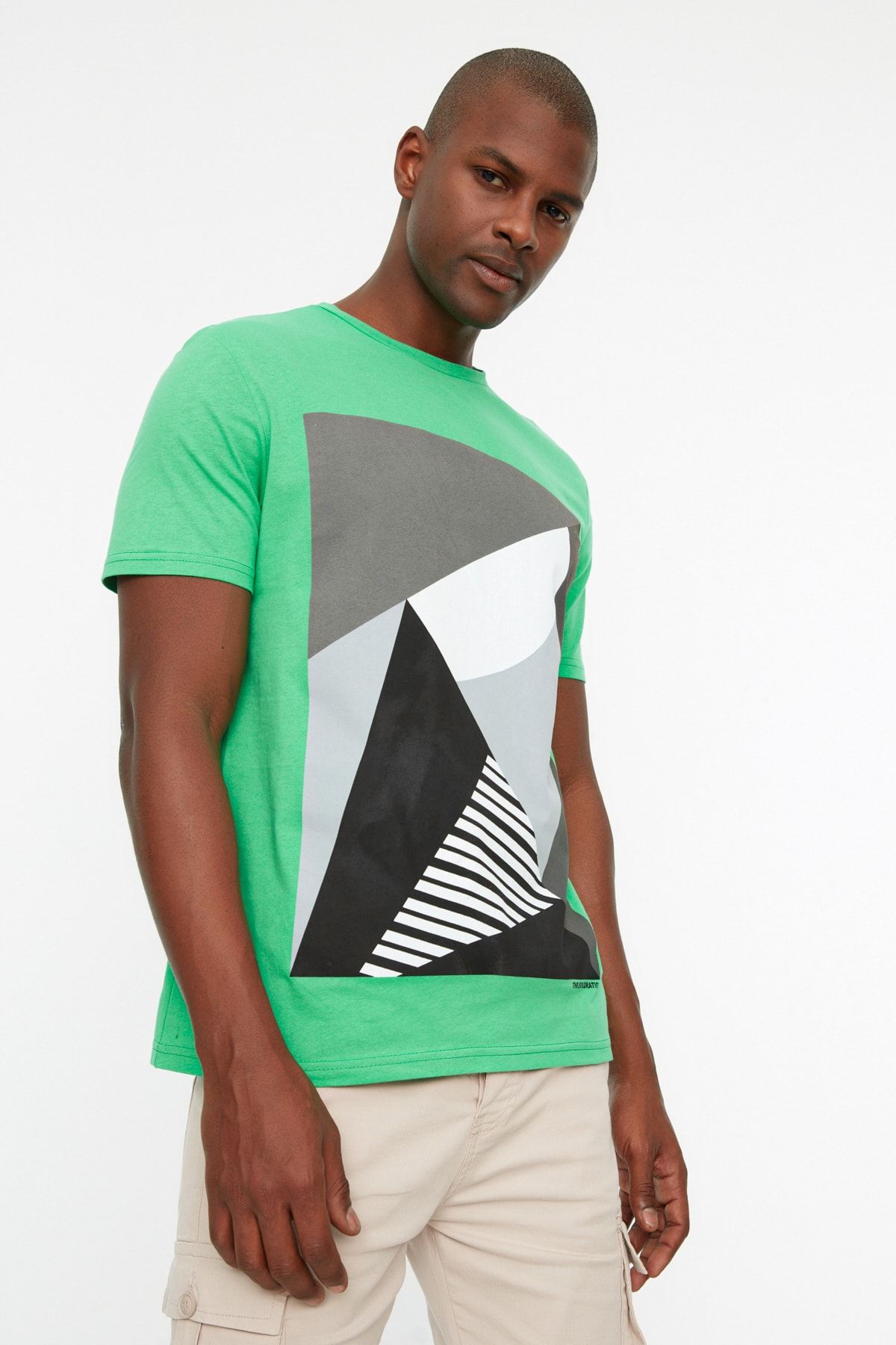 Trendyol Collection T-Shirt Grün Regular Fit Fast ausverkauft AR9220