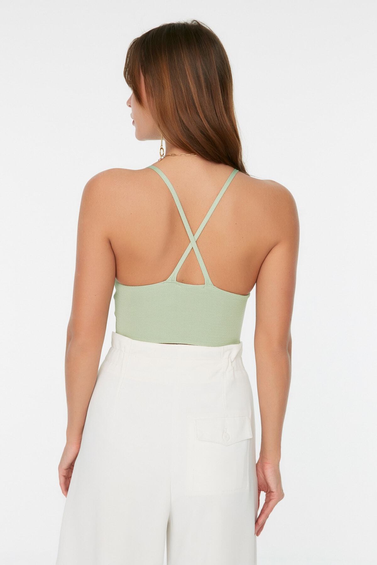 Trendyol Collection-Λεπτή μπλούζα με λεπτομέρεια πλάτης Mint Super Crop TWOSS22BZ0760 5
