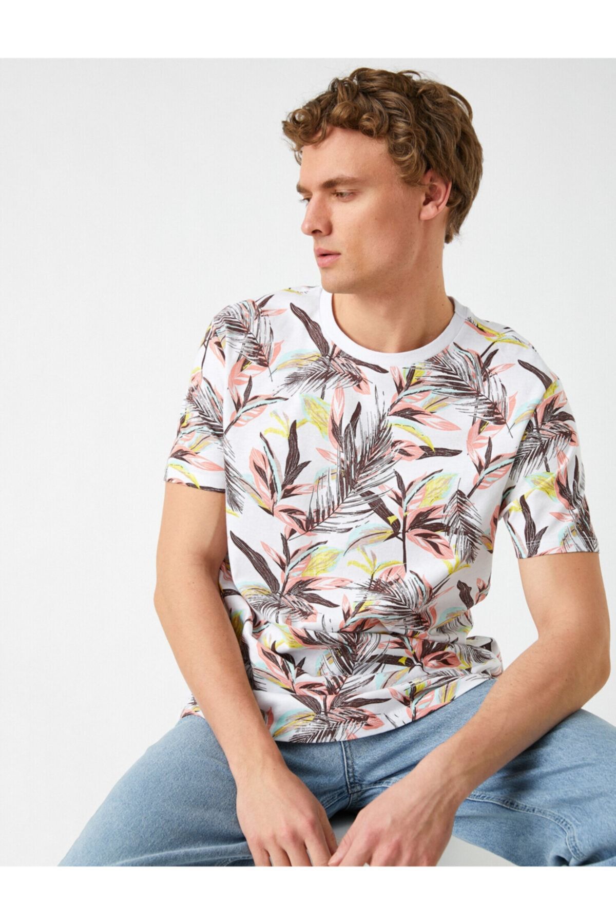 Koton T-Shirt Weiß Regular Fit Fast ausverkauft