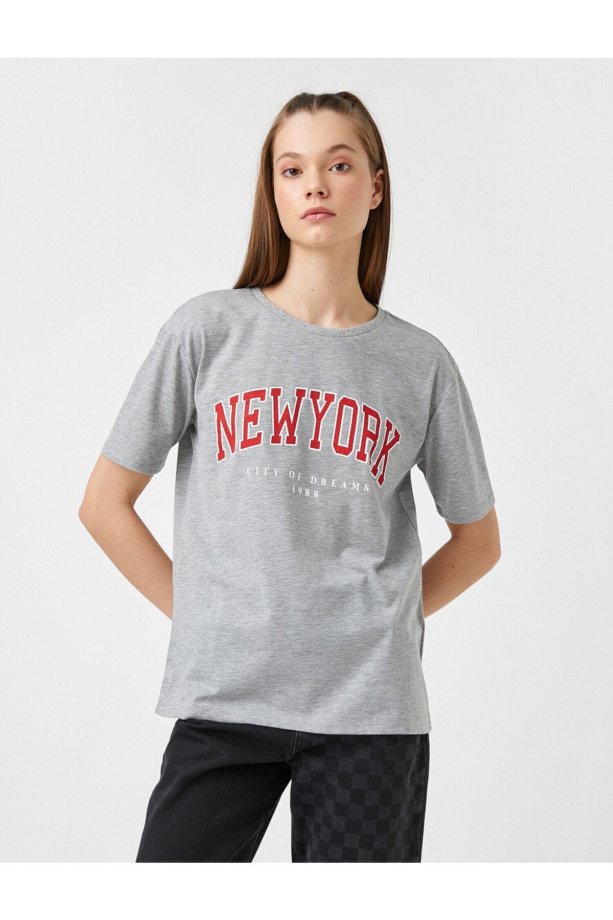 Koton T-Shirt Grau Regular Fit Fast ausverkauft NW7662