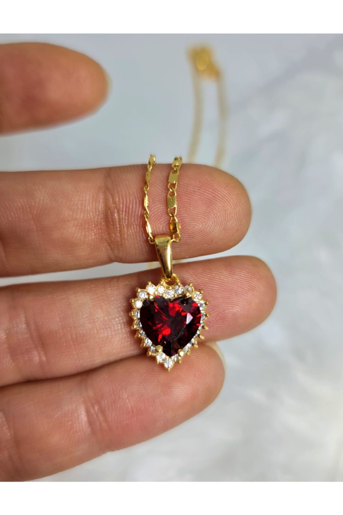WONDER TOUCH Red Heart Necklace Women s Heart Necklace Love
