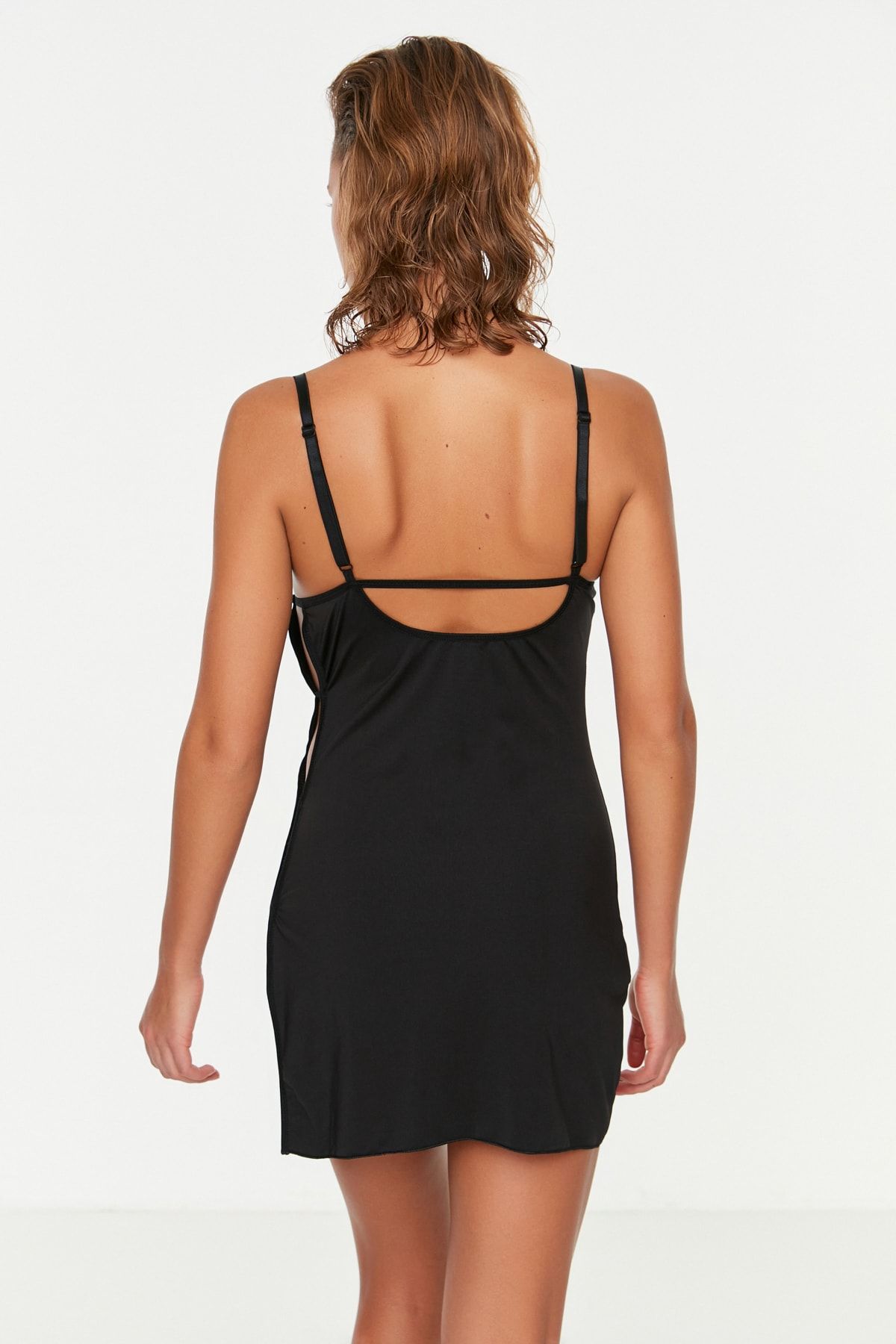 Trendyol Collection-Schwarzes Babydoll mit Spitzenausschnitt und detaillierten Seilträgern – THMAW22LL0025 6