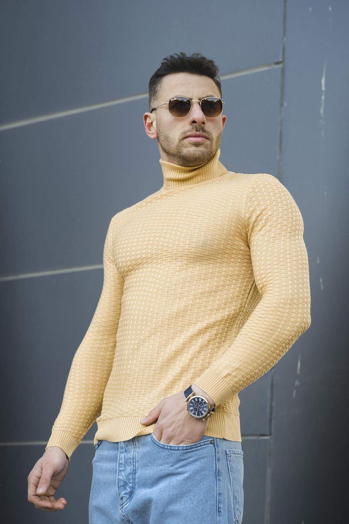 Yellow cotton clearance turtleneck