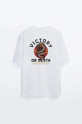 Unisex Beyaz Victory Dragon Baskılı Oversize T-Shirt LGGVICTORDRAGON002