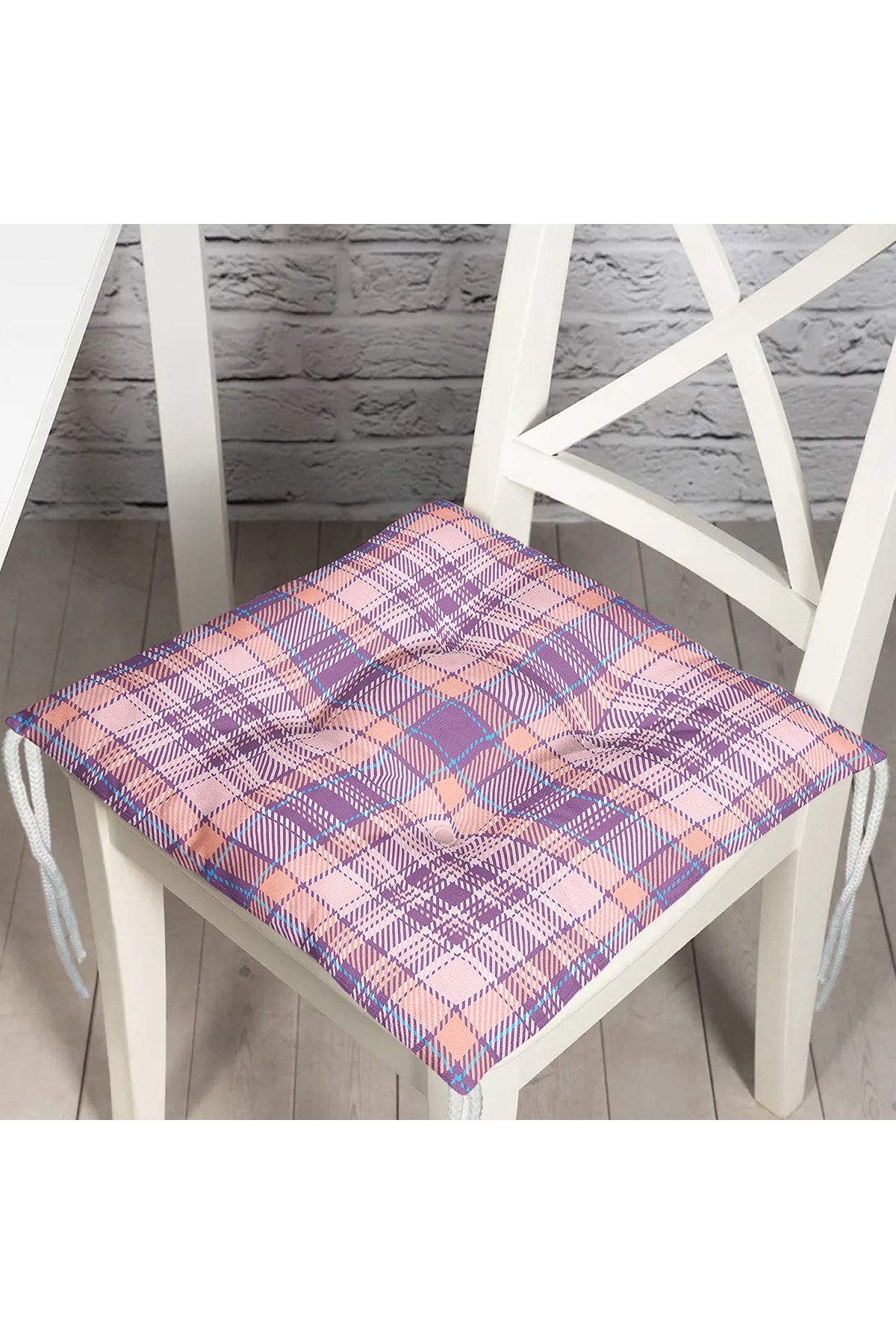 Realhomes-Lilac Plaid Patterned Fluffy Square Chair Cushion 2