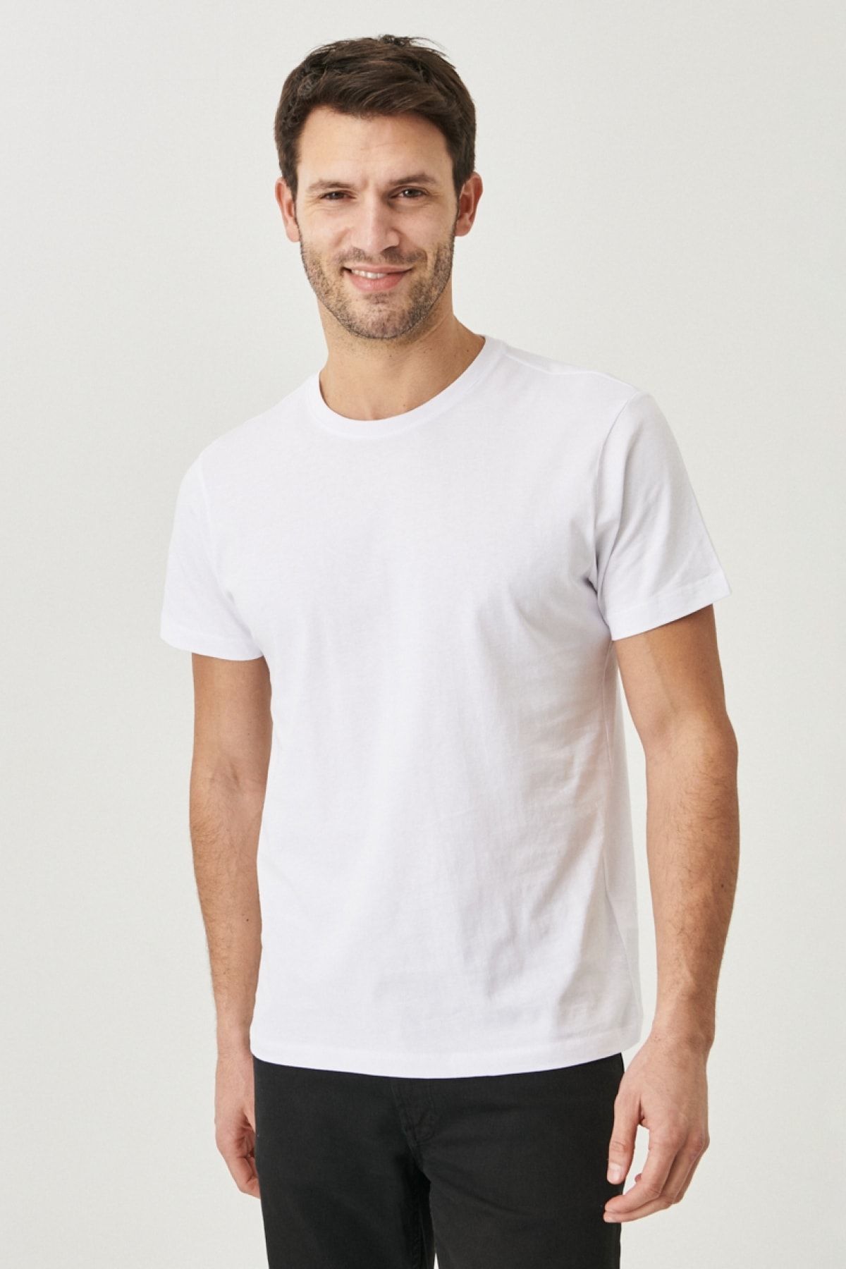 AC&Co / Altınyıldız Classics تی شرت آستین کوتاه مردانه سفید 100% نخی و باریک