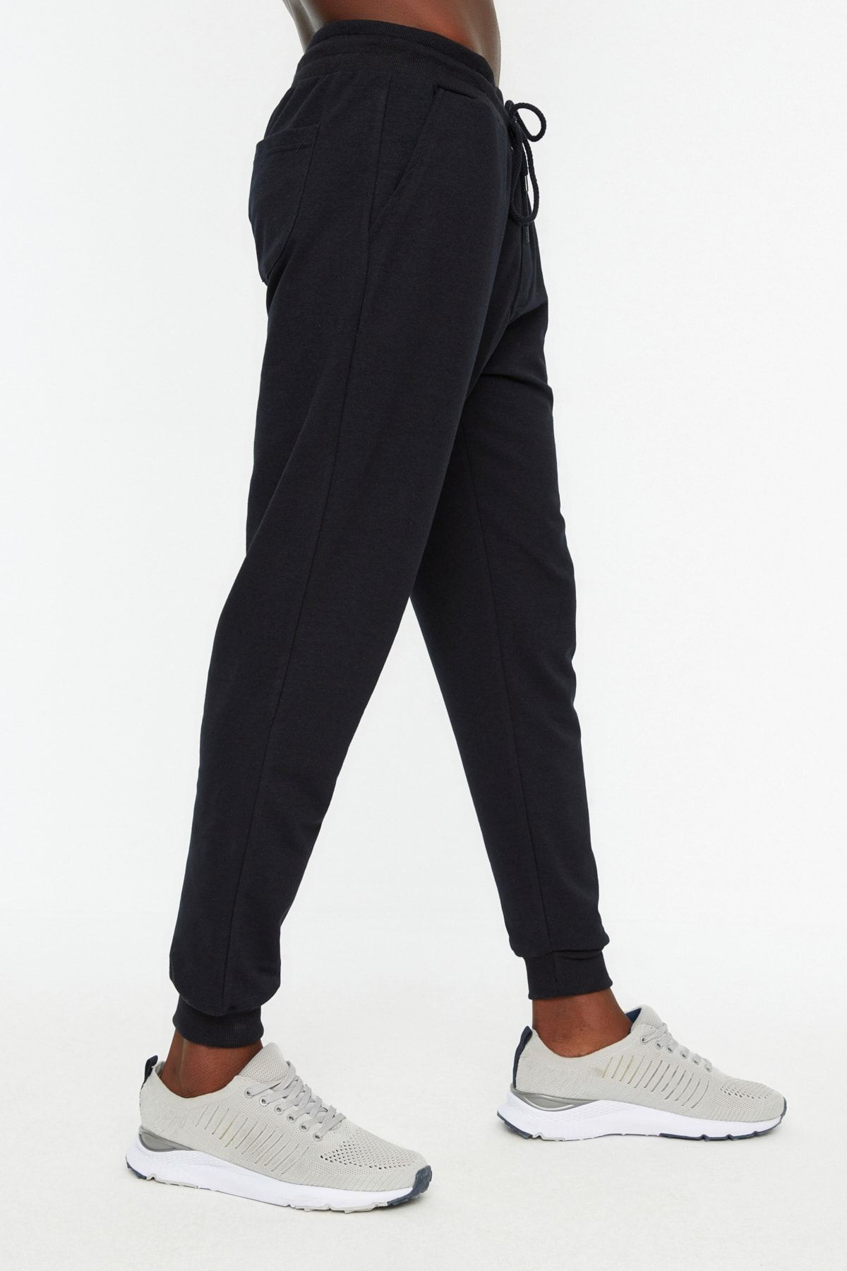 complete the look image