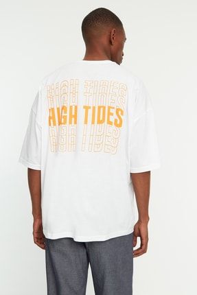 Beyaz Erkek Oversize T-Shirt TMNSS21TS1698