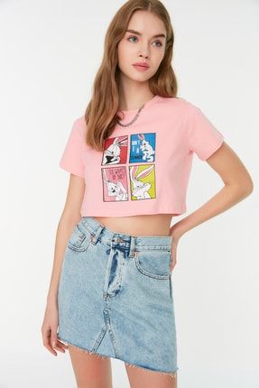 Pembe Bugs Bunny Lisanslı Baskılı Crop Örme T-Shirt TWOSS22TS0034
