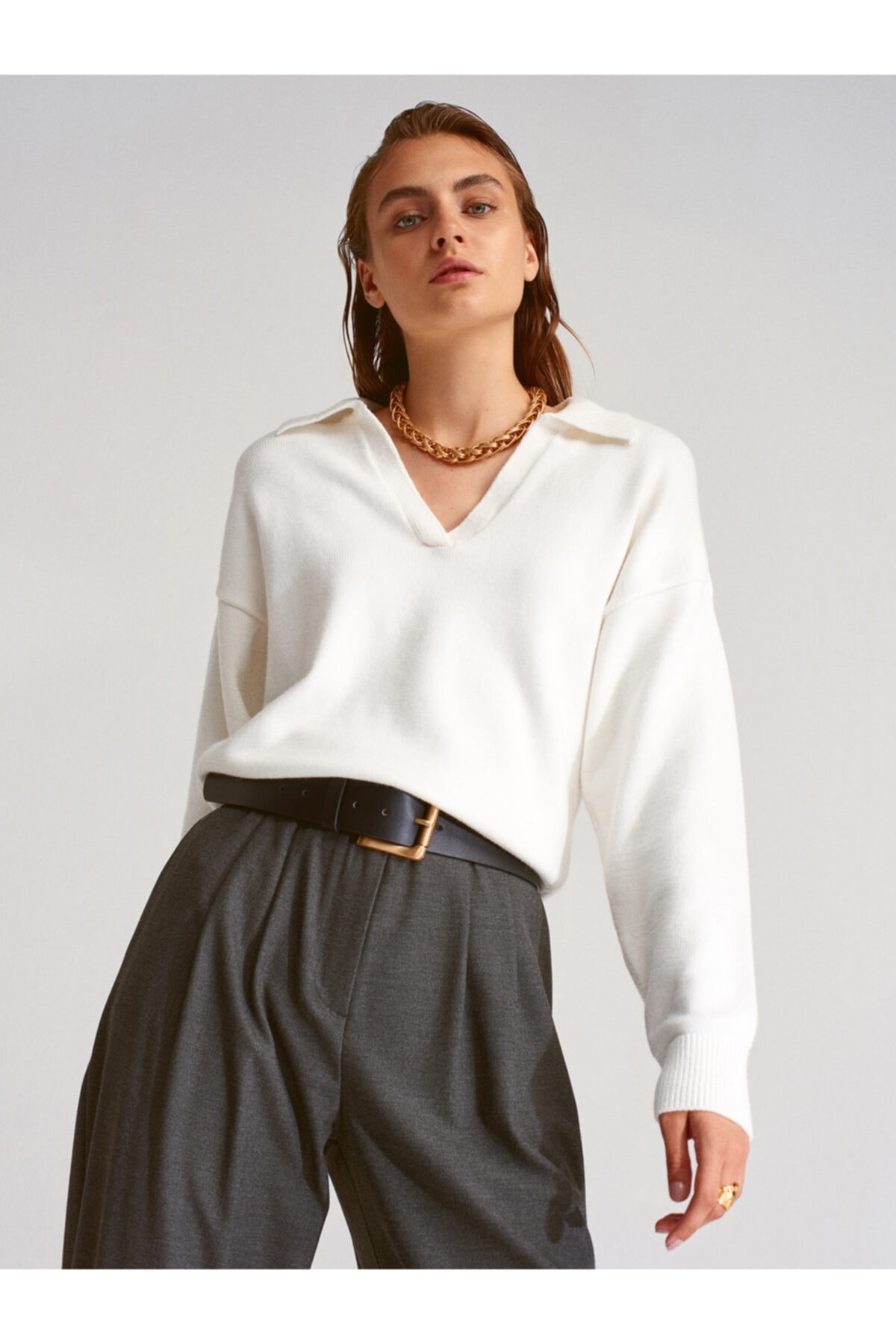 Genel Markalar  Kadın Ekru Polo Yaka Salaş Triko Kazak - Görsel 2